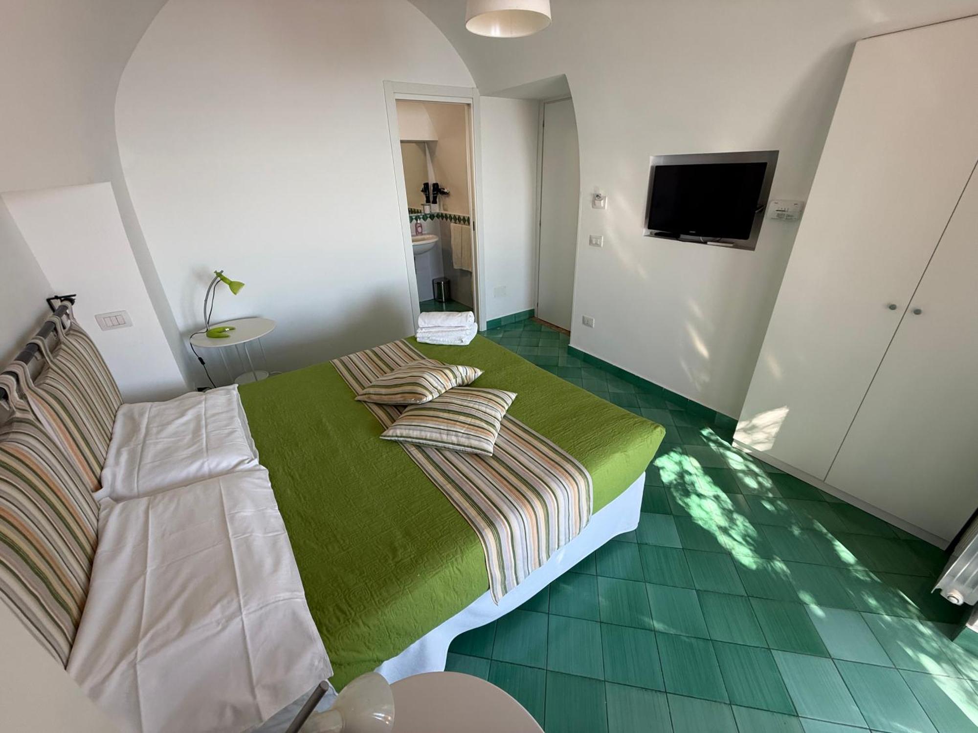 Casa Gabriella - Amalfi Coast - Free Parking - Full Sea View Villa Vietri sul Mare Exterior photo